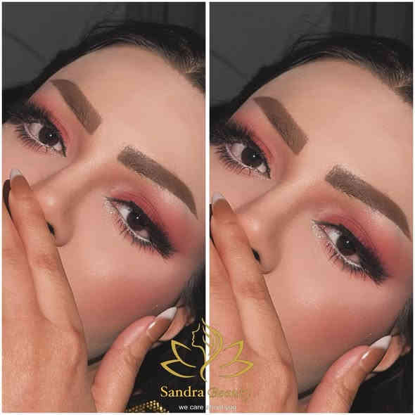 مدعوتنا الانيقه😍😍
بدون عدسات 
بدون فلتر 

مكياج حسب طلبهه♥️♥️♥️

عنوان الجمال😍
#شعارنا_ضمان_النتائج✅

📍العنوان
الديوانيه / العروبه الاولى
 داخل فرع  مثلجات حسين 
صالون ساندرا بيوتي 
***********
***********
الانستا01.hud
