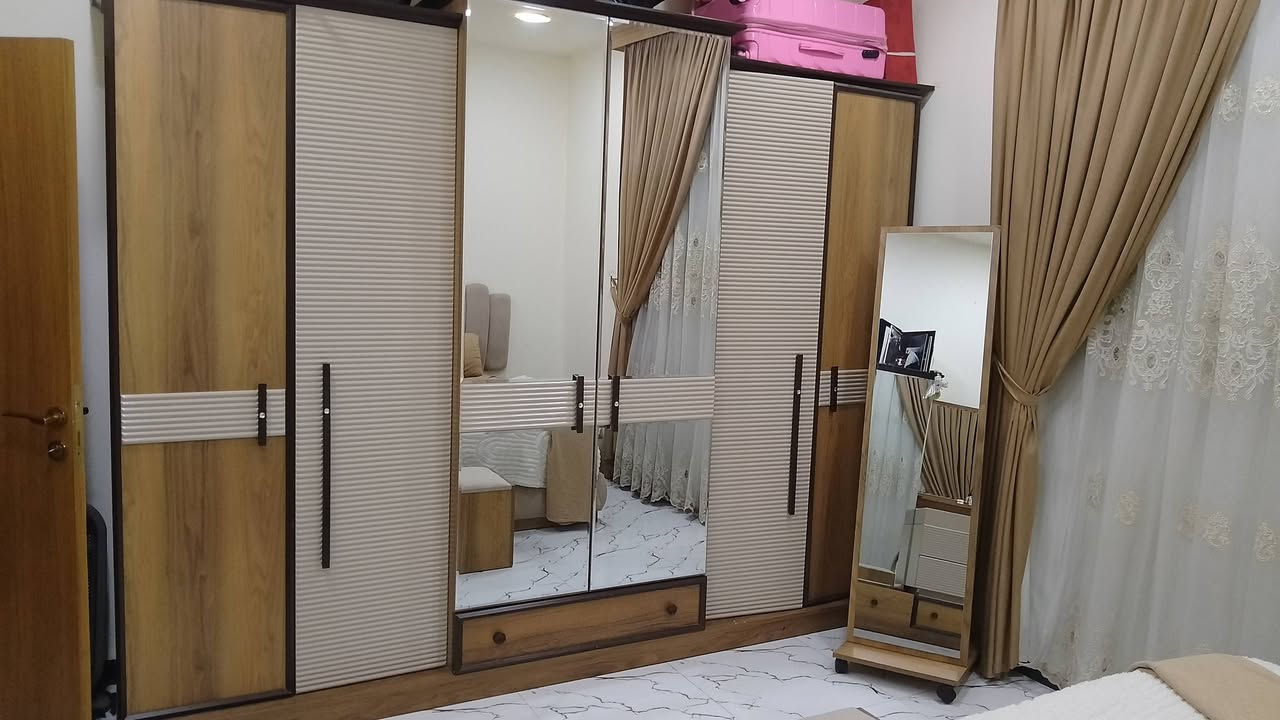 حبايب عندي غرفه نوم لبيع وميز وكراسي وقنفات تنفتح صير تخت اذا حابين


**إذا كنت صاحب هذا الإعلان وتريد حذفه لأي سبب، رجاءا أرسل رسالة إلى الدعم الفني**