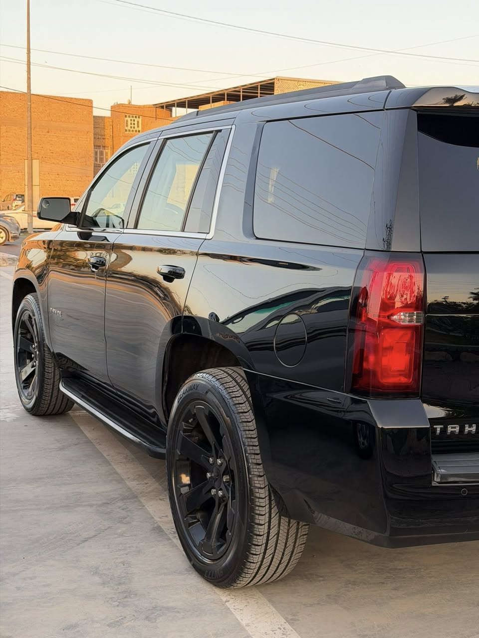 تاهو  2019LT وارد
مكينه 5300 ، V 8 
مكان السياره نجف 
ضرر السياره ع حادث امريكه نفسه 
بابين صوب الراكب مبدلات بلاد 
وصبغ جاملغ الامامي صوب الراكب 
فول عدا الفتحه ، سنويه 
رقم بغداد تحويل ثاني يوم 
***********

السعر 300 $ وبيه مجال

