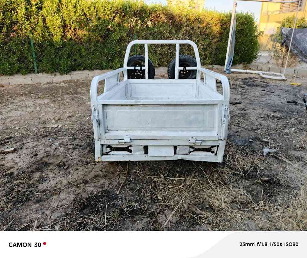 Trailer car عاره بانه ى دواوه ي سه يا ره بو فروشتن *********** أربيل, العراق
