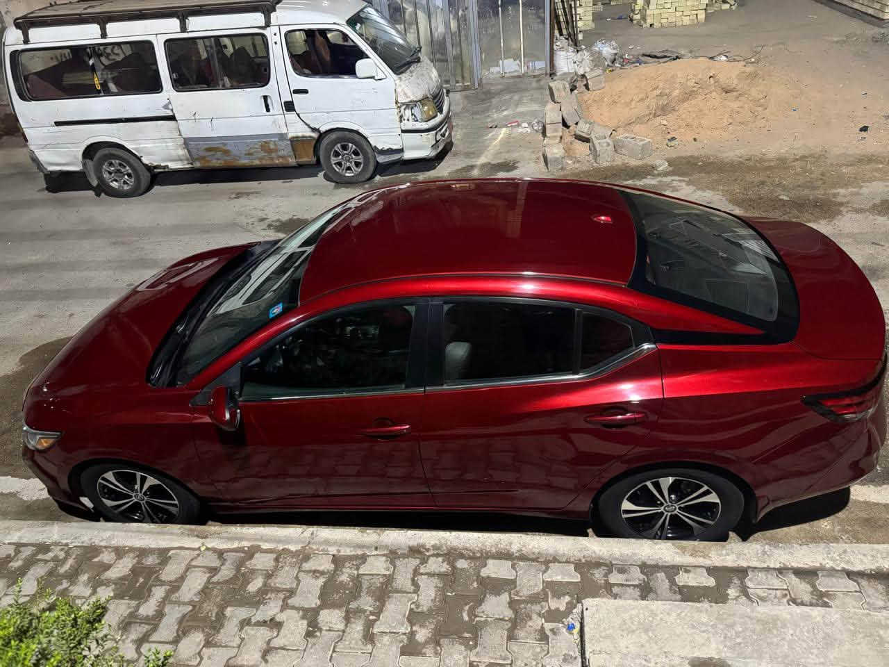 سنترا SV 2022رقم بغداد باسمي  ماشية ٣٦ مايل بسعر ١٣٥    للاستفسار ***********. سونار مرفق مع الصور
