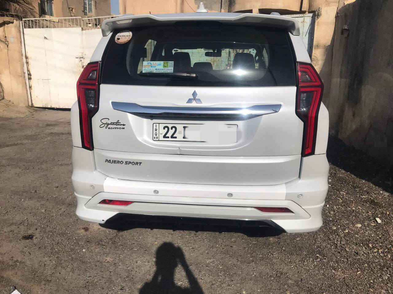 سلام عليكم  للبيع باجيرو سبورت 
المديل : 2020

ممشى السياره : 44الف

مركب عليها تخم تاير ياباني جديد
. 
. 

السعر : 215
. 

الى الاستفسار : ***********
