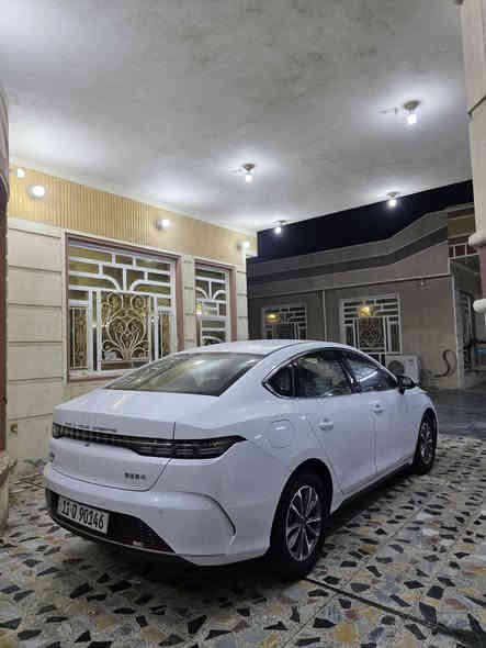 سلام عليكم 
البيع BYD  دستروير 
موديل 2025 رقم بغداد 
بسمي اني شخصين
 ثاني يوم تحويل 
ماشيه 6 تلاف 
مكفوله كفاله عامه 
معروفه مواصفات دستروير 
السعر 18500 بيها مجال بصيط
العنوان بغداد جسر ديالى الجديد
تقاطع 9 نيسان 
الاستفسار 
***********
***********
ابو محمد الشمري
