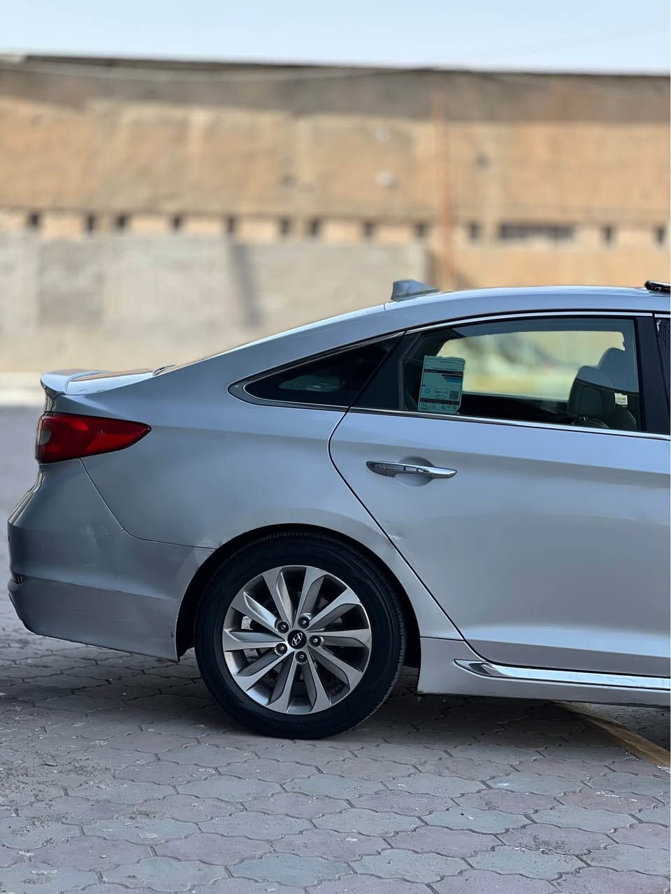 سياره سوناتا موديل 2016 فول Limited ماشيه 85000mi

ضررها ثلاث قطع تبديل وقطعه تعديل رقم الشاصي مرفوق ب الصور 

رادار جانبي

فتحة سقف

تحكمات ستيرن 

تدفئة كشنات امامي وخلفي 

كروز سرعه

كاربلي

كشنات كدام كهرب

تبريد قطعتين 

بيها ملاحظات ب السقف بسبب النقل 

السعر 118 وبيها مجال كلش بسيط موصل, نينوى


**إذا كنت صاحب هذا الإعلان وتريد حذفه لأي سبب، رجاءا أرسل رسالة إلى الدعم الفني**