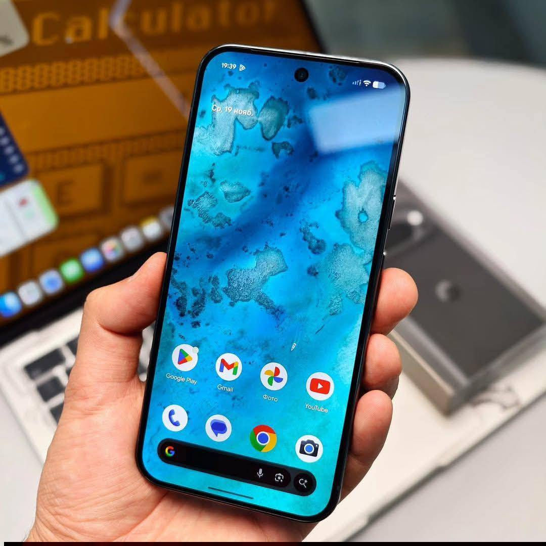 Used Google pixel is also Available 
Original American global version
Grade A+ 
Available in all colors and storage


**إذا كنت صاحب هذا الإعلان وتريد حذفه لأي سبب، رجاءا أرسل رسالة إلى الدعم الفني**