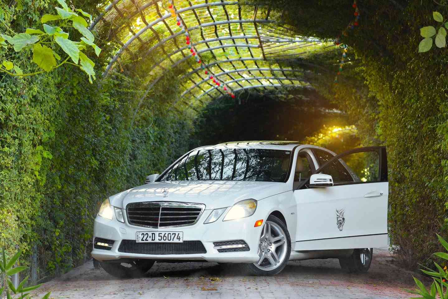 سلام عليكم حبايب
‏Mercedes-Benz E350 
مارسيدس E350 2012 
محرك 3500 
تو ويل وارد امريكي
كلين كلين بدون ضربه او معجون او غرق على فحص 
وبارد بس چاملغ خلف سايق حك شبر واقل فحص سونار 
ماشية 115 الف ميل 
المواصفات:
شاشه كبيرة
ماوس شاشة
كشنات كهرباء
كشنات خزن

حزام امان كهرباء

تركشن تزحلق
ابواب ترحيب شعار مارسيدس
كير مثبت سرعه
داخل بيجي مع تطعيم صاج
سماعات هارمن
اناره محيطيه داخليه بلادي
مري كهرباء
كاميره خلفيه دوارة
دعاميات AMG اصلي
دوس AMG اصلي  
كير مكينه تبريد كلة جاهز
ادامه منضومه محرك
ادامه منضومه كاملة فلاتر وكير 
***********
السعر 185 وبيه مجال للطيبين
