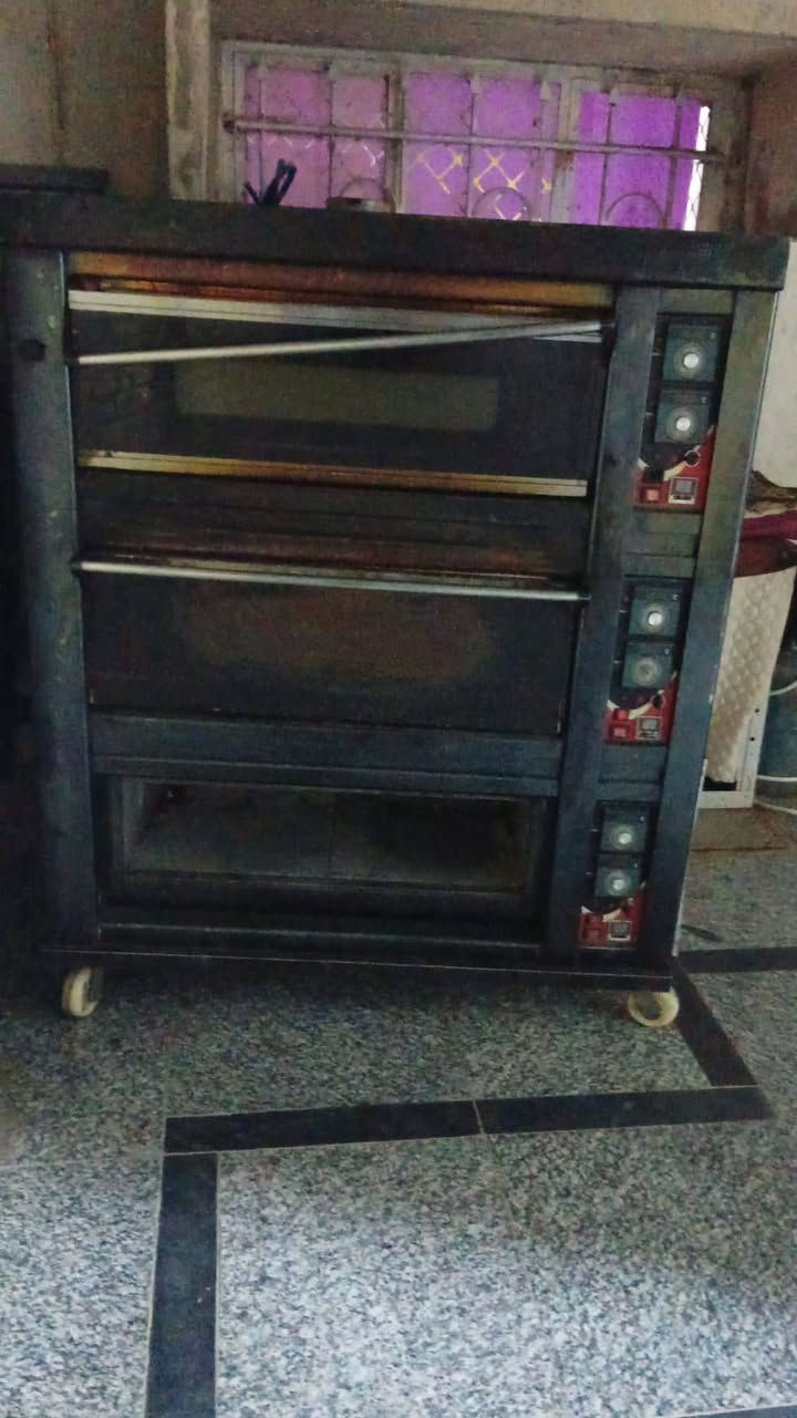 فرن للبيع يشتغل على الغاز والكهرباء يشتغل حاليا فقط كهرباء خلي السعر الي يرضي الله


**إذا كنت صاحب هذا الإعلان وتريد حذفه لأي سبب، رجاءا أرسل رسالة إلى الدعم الفني**