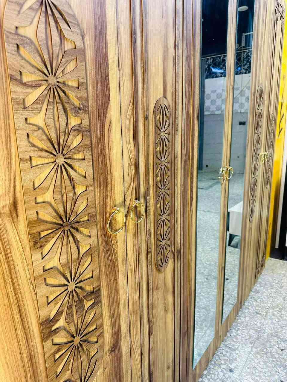 غرفه تركي موديل حديث
اناره شغاله 💡
 نضافة90 ٪💯
عدد القطع / 6 
نضام / أبواب 💢 
***********
