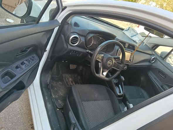 بەناوی خودا
نیسان،ڤێرسای زۆرجوان،2021ئۆتۆماتیک
52مایل ڕۆشتوە،گێڕوەکینەی نەکراوەتەوە
پێشوپشتی کەپسە،شانێک و پارچەیەکی پەمپە بێ ناوگرتن،سەنەوی تازە بەناوی خۆمانەوەیە،بەصمەو حاسەی پشو دوای هەیە،زۆربەپاکی ماوەتەوە
نرخ 118$مەجالێکی کەم
***********
***********هەڵەبجەی شەهید حلبجة
