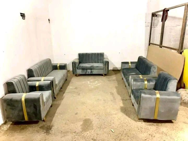 🔳 تخم 10 مقاعد
◀️10 مقاعد قنفة ثلاثية عدد 2 وقنفة ثنائية و2 كراسي مع 4 كوشات هدية 
✅✅
الــسعر :-
10-مقاعد 365
9.مقاعد  335
8- مقاعد 295
7- مقاعد 270
6مقعد 255
5مقعد 235

مع 4كوشات  

هديه ☝ هديه ☝ هديه ☝

مع كوشات عدد 4

🚖توصيل بغداد 5
اطراف بغداد. 15 الف.  
محافضات حسب البعد


**إذا كنت صاحب هذا الإعلان وتريد حذفه لأي سبب، رجاءا أرسل رسالة إلى الدعم الفني**