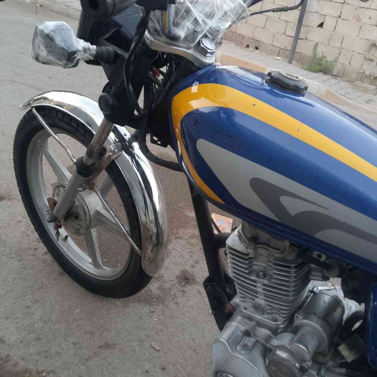 سيفان موديل 21 مكينة نظيفة 
بغداد الحسينيه ***********
275
