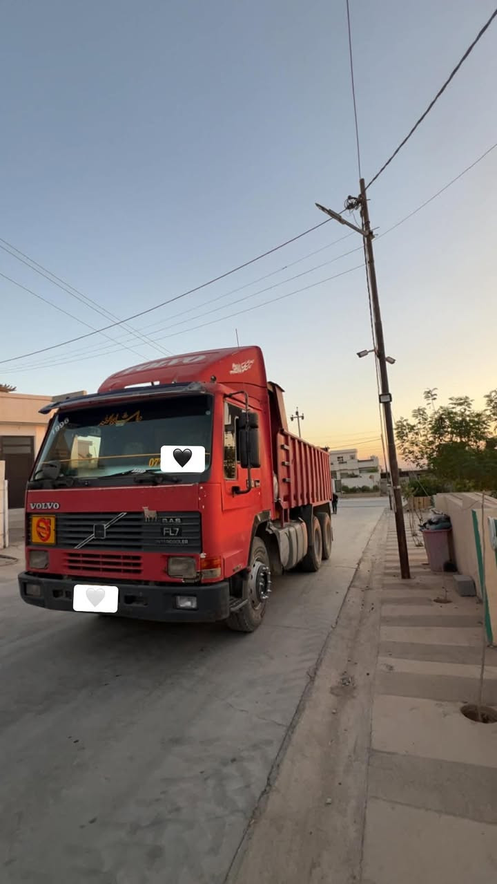 للبیع بۆفرۆشتن
گەڵابە ڤاڤڵۆ بیلاد 
مودێل ١٩٩٦
مەکینە پەمپ نۆزڵ بیلاد 
بیلاد شانصی درێژە
مەمجوعە بیلادە 
تاقم تایەی لۆکە 
هەموو گیانی بەشەرت 

(***********
***********)

کۆڕەکە وەسپەپ ڤایبەر لەسەرە
