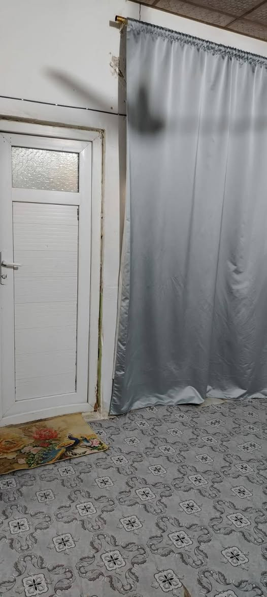 دار للبيع
المساحة: 50 متر
الموقع: حي الوفاء – قوس الهندية
الدار نظيفة وجاهزة للسكن

السعر: 73 مليون (قابل للتفاوض البسيط)

للاستفسار الاتصال على الرقم:
***********
