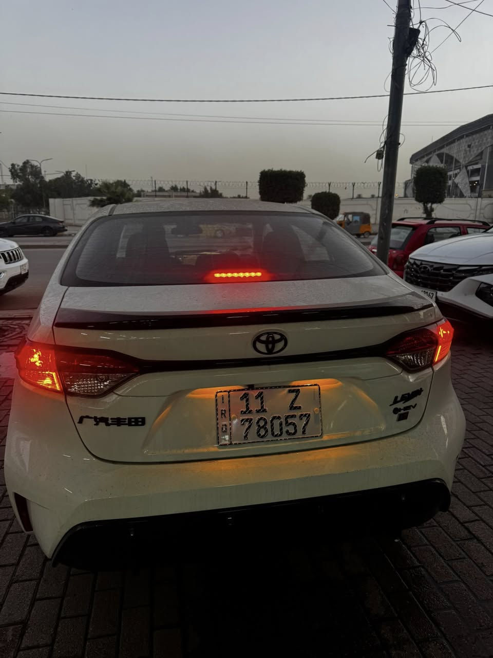 السلام عليكم
#كورلهs Gr 
زيرو سياره مرقمه بغداد بس راحت للمرور ورجعت مسافه الطريق  
داخل احمر بلادي 🛑🛑
مديل ٢٠٢٥ 
4كامرات 
فول مواصفات 
السعر 27مليون ✅
مكان السياره بغداد الحبيبيه 
رقم تلفون ***********☎️
