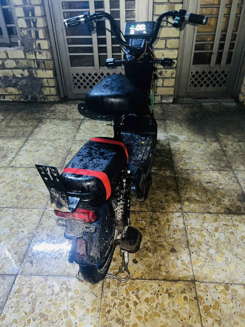 سلام عليكم دراجه البيع 
موديل 2025
الدراجه نضيفه 
تخم تاير جديد 
كهرباء كلها شغاله 

انطيك ضمان بل بطاريه 
عراضه 250 وبيه مجال   
الرقم ***********صيانة دراجه
