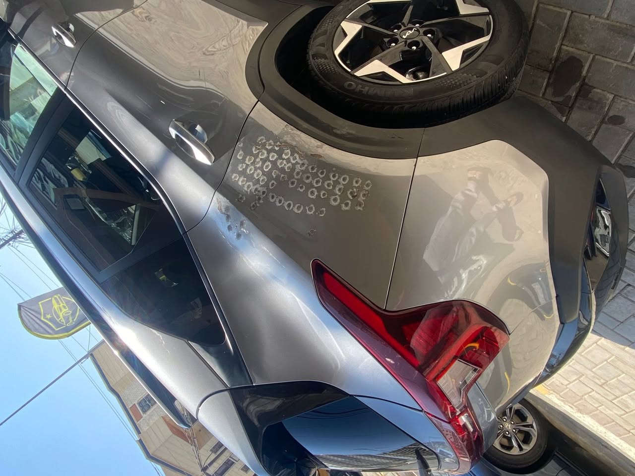 KIA SELTOS (S)
سيليتوز مواصفات S موديل 25
قياده ذاتيه
تحديد مسار
مثبت سرعه
مكينه 2000 دوش
شاشه كبيره
بصمه ابواب وتشغيل +تشغيل عن بعد كشنات جلد ومخمل +تدفئه
قطعتين تبريد
اشاير مري + نقط عمياء
وبعد مواصفات السيليتوز المعروفه
السياره مكفوله لغود وشواصي حادثها حلو مكمل تصليحها للاخير
فقط تحتاج صبغ وكلشي موضح بلصور
السياره ماشيه 11 ميل فقط جديده كلش بيها فقط ايرباك ستيرن
والباقي كفاله
السعر المطلوب. ١٥٣ $
***********
