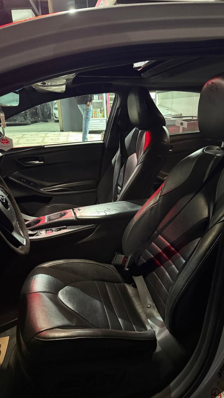 Toyota avalon 
XSE 
2019 
No paint بدون سبخ 
سلايت 
سماعات JBL
كشن تدفيه
شحن وارليس 
بدون دعم 
سعر ٢٧٨ ورقه 
*********** زاخو, دهوك

