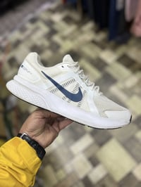 نايك  بالة اصلي قياس 45 توصيل جميع محافظات  واتساب 07711134388