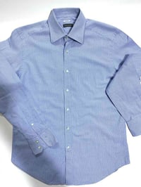 قميص رسمي • مقاس L • وزن ٨٠-٨٥