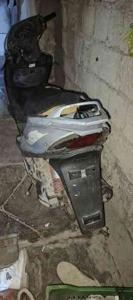 السلام عليكم دراجه ماكس ١٤٠ للبيع نقص بس جوزه دراجه شغاله العنوان الرحمانيه شارع الشيش ‏‪***********‬‏
