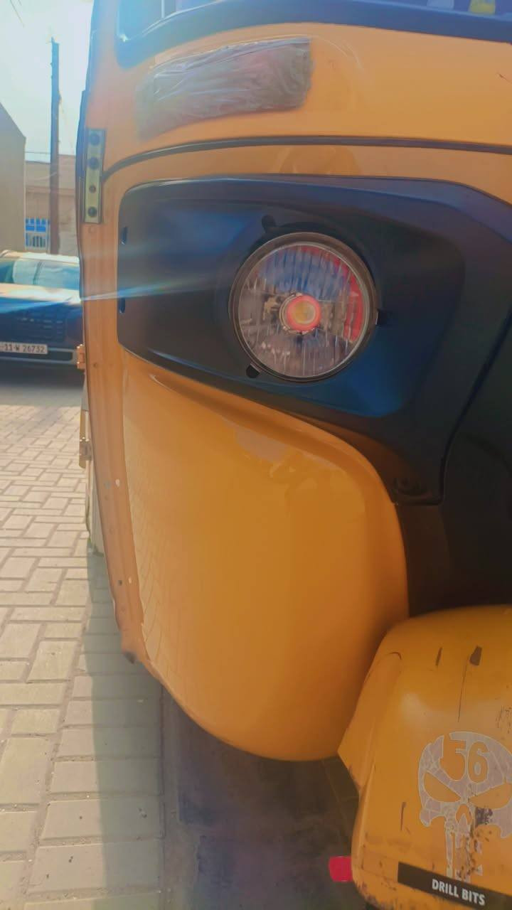 السلام عليكم شباب تكتك 21 الوجبه لونين لاصبغ ولامعجون بس دوس مكاني بغداد البياع الشرطه الخامسه ***********
