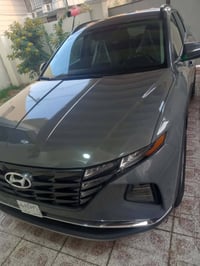 توسان للبيع موديل2024 بيها بنيد فقط السيارة جديدة كلش فول من عدة الفتح...