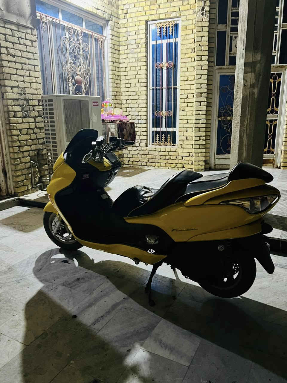 فورزه البيع سعر 900وبيه مجال الشيري درجه اورق درجه شغل ونضيف النتصال عل هاذ رقم ***********
