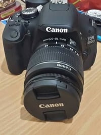 كامره كانون d600 للبيع  السعر ٢٧٥ وبيها مجال  متوفر توصيل  رقمي  07843...