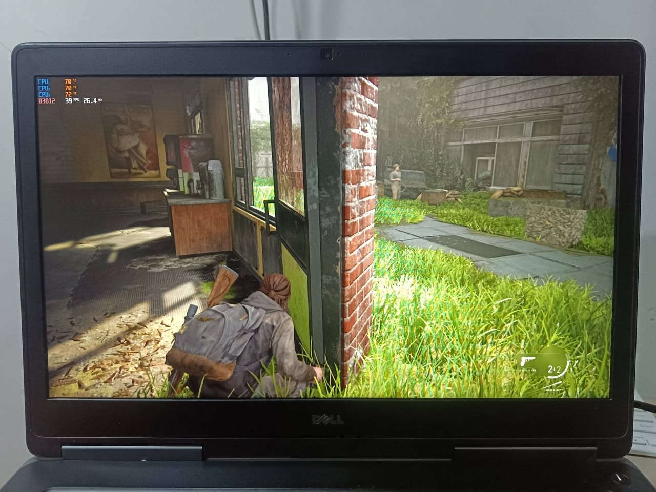 شباب الكيمرز💻
كرت شاشة ثمانية كيگا خارجي
تشغل the last of us remastered اربعين فريم 
سايربنك على خمسين فريم
كل هذة على دقة على دقة fhd 
راسلني خاص ادزلك فيدوات الالعاب🔥
لابتوب  dell precision 7720💻🔥
المعالج (CPU): Core i7  فئة HQ 
كرت الشاشة : 8GB NVIDIA Quadro P4000.☑️ 
اضافة 8gb داخلي.
الرام (RAM): 16GB DDR4☑️
الهارد (SSD): 512GB NVME 
اربع اماكن تخزين
اربع اماكن رامات للتطوير الى 64 Gb
كيبورد اضاءه RGB
بكرت شاشة يشغل اكثر برامج التصميم والمحاكاة تعقيدا  الجداً جداً ثقيلة  بسبب كرت الشاشة القوي.
الشاشة: 17.3 بوصة FHD.☑️
 الجهاز مجهز بـ مروحتين (Double Fan) للتبريد، يعني انسى شي اسمه حرارة واشتغل والعب براحتك حتى لو كربت عليه 24 ساعة.
السعر 560 الف
يوجد توصيل لكل محافضات العراق🚗


**إذا كنت صاحب هذا الإعلان وتريد حذفه لأي سبب، رجاءا أرسل رسالة إلى الدعم الفني**