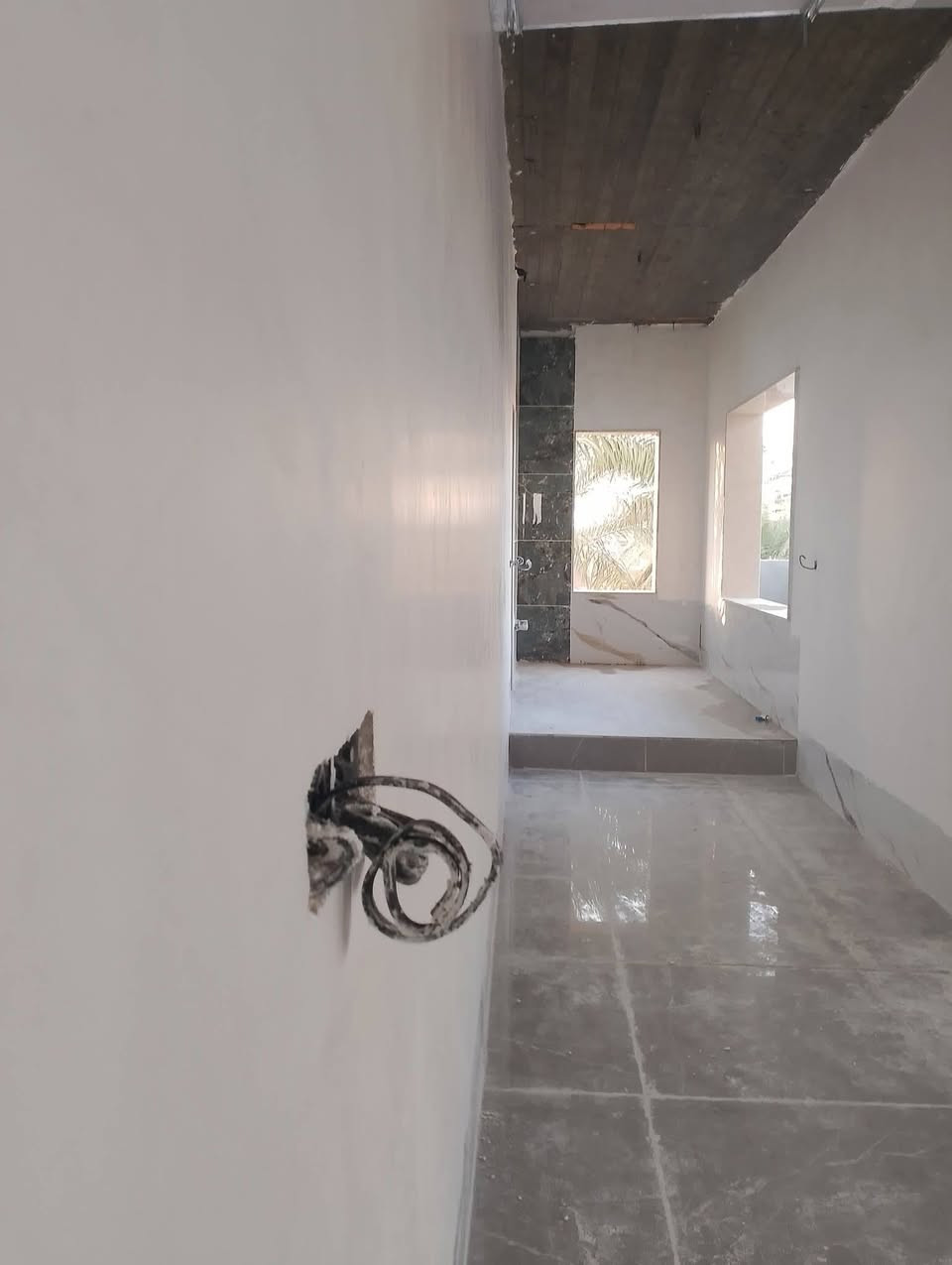 متواجدين حالين بسديره وسطى كادر لبخ جص من الموصل  يتكون من 5اسطوات و5عماله  شغل مساطر وحسب الطلب سرعه ونضافه وشغل مرتب
جاهزين للعمل   شرط هندسه اكبر بيت نطول بي 3 ايام  تلف ماكو شرط الحايط جام  بياض ثلج  
***********
***********
