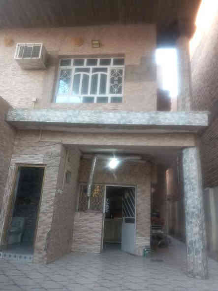 🏠دار سكن للبيع🏠
___
⭕العنوان : عسكري على شارع الوكفه 
رابع بيت على شارع العام 
⭕ قرب فلكه العلماء
-------------------------------------
✨طابقين 

✨كونكريت مسلح

♦️المساحة : 200م²

--------------------------------
✨ تفاصيل البيت ✨
____
⭕الطابق الأول : استقبال وصاله وغرفه داخل الغرفه حمام ومطبخ وصحيات وطارمه
 
⭕الطابق الثاني :غرفه العدد اربعه وصاله وصحيات 

---+-+++  يحتوي على خمسه غرف نوم
💸💸 السعر ١٩٠ بي مجال بسيط💸💸
للاستفسار 
____
عنواننا ✍🏻
🔹شارع ستين مقابل صيدليه كبسولة

للاتصال ☎️
____
***********
***********
