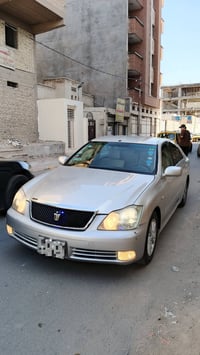 شاهينه • ٢٠٠٥ • شاصي ٨٢