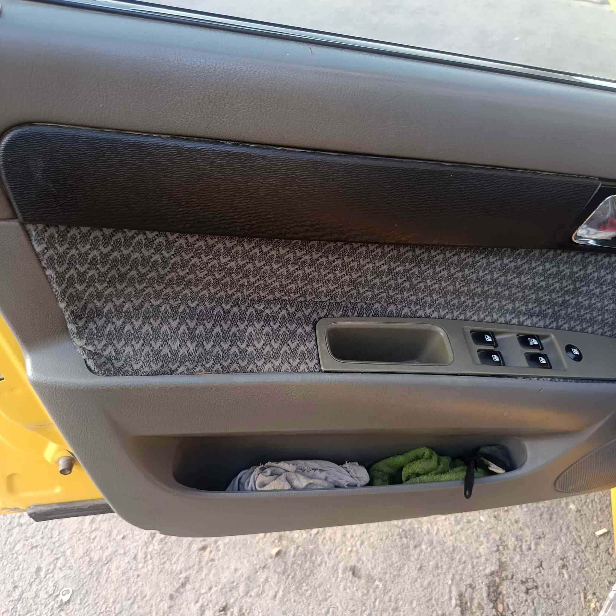 اوبترا م١١مكفوله لشركه لعامه بسمنه احله من لصوره حداديه وره وكدام جديده مكينه مكفوله تبريد تخم تاير رفم انكليزي مصفره هياءه وغرامت سعر ٦٨ ت***********
