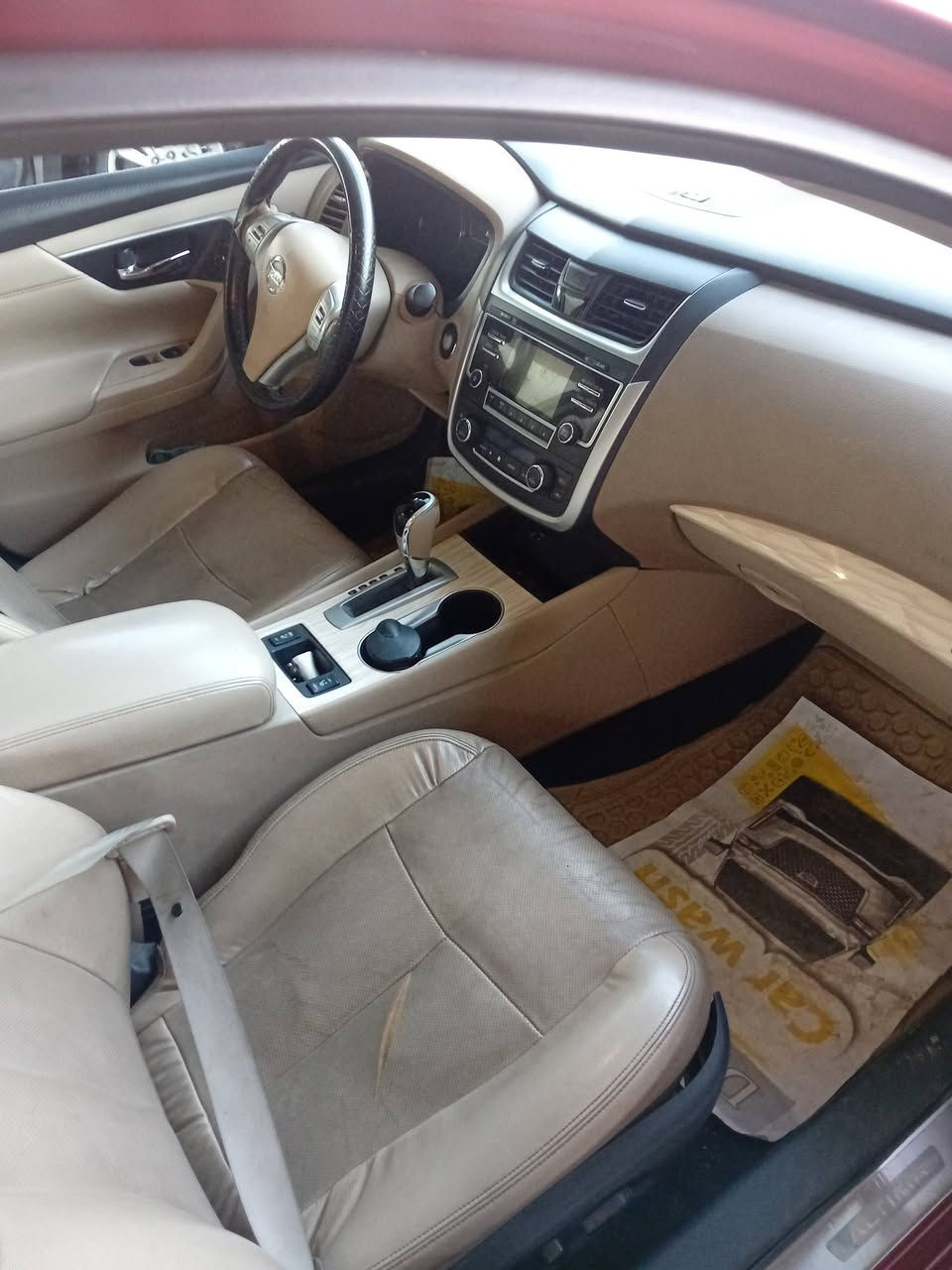 التيما ٢٠١٦ فول فتحه بصمه ماشيه ٩٥ الف بدون حادث بدون غرق بدون صبغ السعر ١٠٥ورقه مكاني الحريه الاتصال ***********
