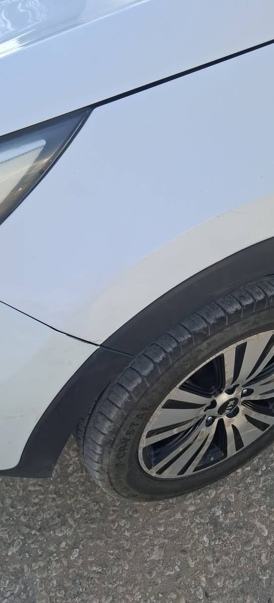 سلام عليكم
سبورتج ١٥ خليجي مكفوله ماعدا بارد كلش قليل ورصعه والباقي مكفول رقم بغداد مواصفات موضحه بصور السعر ١٥٣ورقه بيها مجال التواصل ***********
