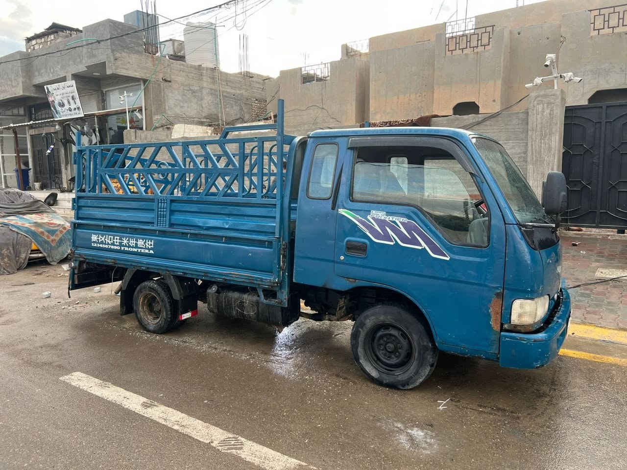 كيه للبيع موديل1997
كير ومكينه خير من الله غرفه كامله ونضيفه 
تخم تاير خلفي جديد مكان الفلوجه 
سعر 48
***********
