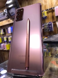 نوت ٢٠العادي ذاكره ١٢٨ نضيف حيل شراي تصل مكاني الحسينيه 07729384158