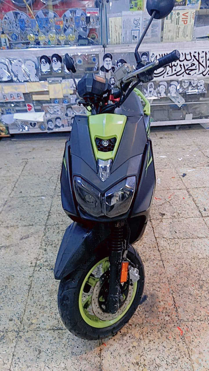 السلام عليكم دراجه للبيع جبلي حديث دراجه جديده مال رمبه الله وكيل مضمومه ماشيه ٢٨ رمبه رمبه جيب وياك الف  فيتر
وافحص الدراجه كوريه كلشي ما نقصها البرغي مانقصها مكاني بغداد الشعله السسعر ١٨٥٠ وبيها مجال ***********
