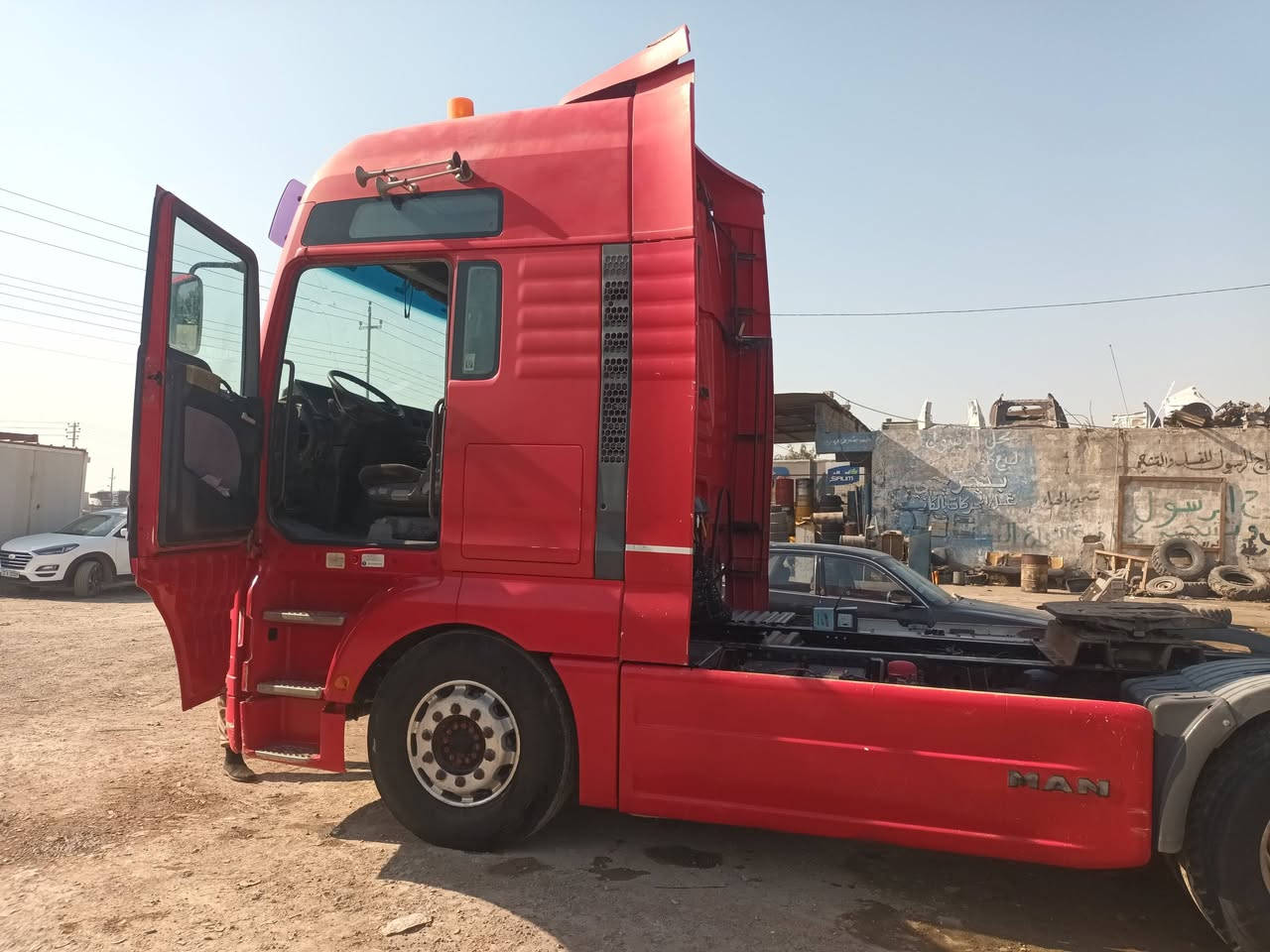 مان تيكامديل ٢٠٠٣ مسجله صهريج ماموجودبم ونوزل حجم ٤٦٠ كيرعادي العنوان الفلوجه *********** السعر دفتر
