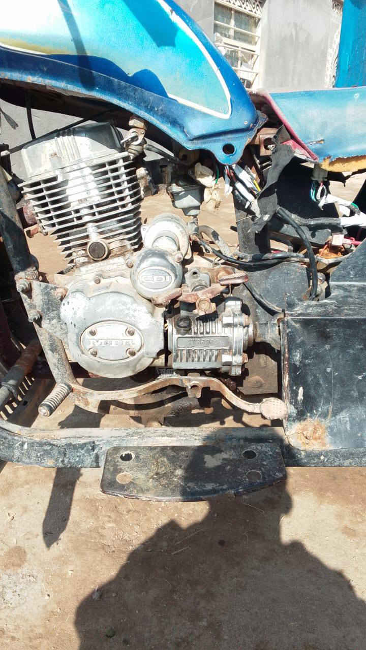 سلام عليكم ستوته متيار البيع مكانهه الحمزة شرقي كلك مكفوله من العشائر  سعر 600وبيه مجال ***********
