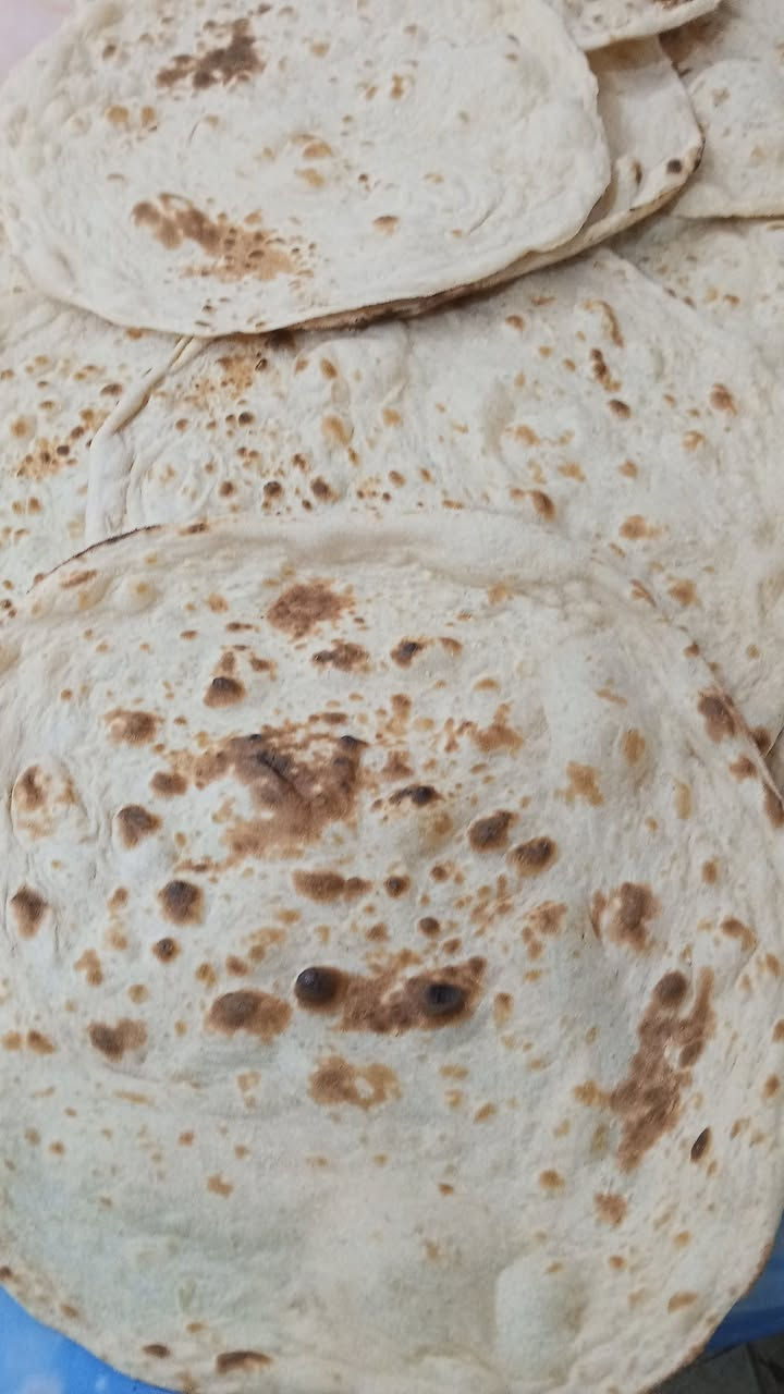 اتمنه تشجعوني بهذا مشروعي 
تم افتتاح مخبز بكادر نسائي. عنوان سوك السوداني بفرع  مجمع المصطفى الطبي قريب على جم النسائي
***********

متوفر توصيل 
@إشارة
