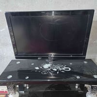 بلازمه نضيفه كلش هيه وميزه شغاله مامفتوحه نقصه بس ريمون   السعر 150وبي...