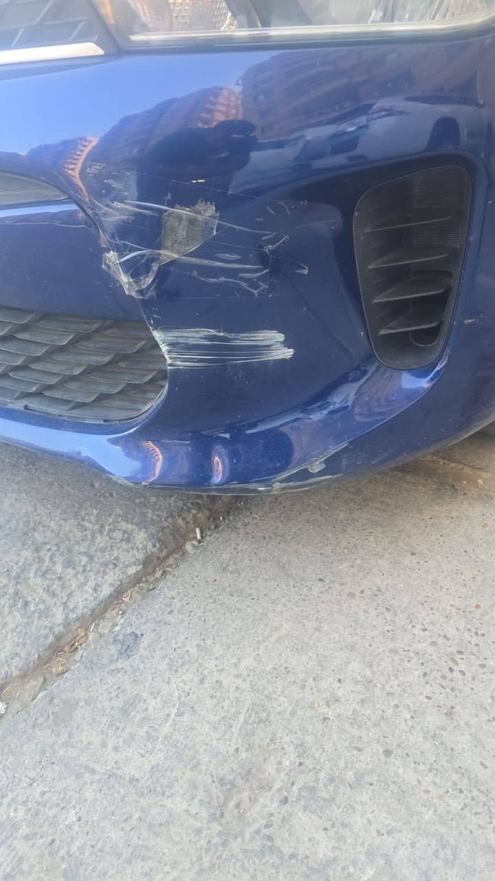 السلام عليكم كيا ريو موديل 2018 فئه اس رياضي السياره امريكيه مرفوق حادثها السياره خير من ويحتاج تعديل ع صدر الامامي نص عمر ويحتاج الها غاز تبريد شغال بس نقص غاز واني مستعد اصلح واعدلهن واسلمهن للشراي ورقم السياره حديث الجديد الدولي ولسنويه بأسمي بغداد 
سعر السياره 108 ورقه 
تجي تفحص براحتكم وشوف وتدلل

*********** للتفاصيل هذا رقمي
