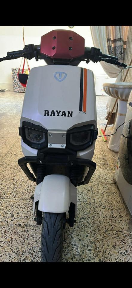 مكلف بالنشر
دراجه ريان VIP
دبل بصمه
6بطاريات 
سرعه 75
لون مميز 
نظافه 100‎%‎
رقم صاحب الدراجه ‭0772 170 2060‬ 
ابوشكر العبيدي وهذا الفيس مالو
