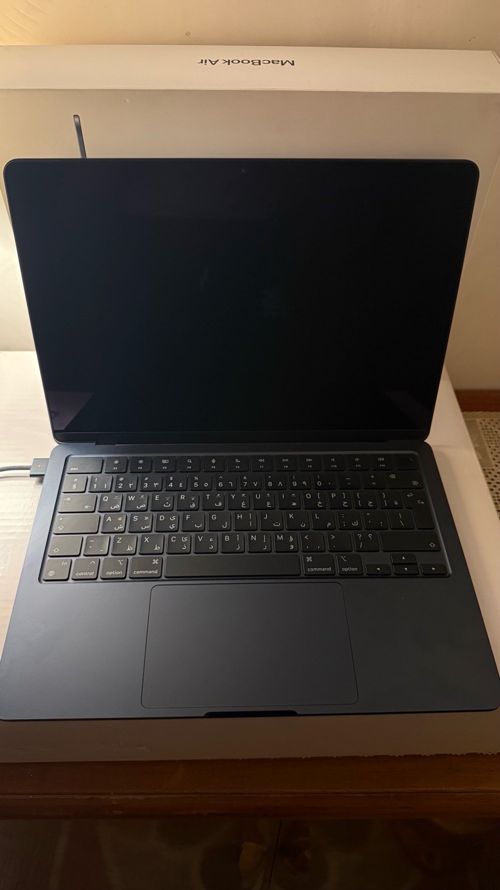 Macbook air M3
256 GB Hard
8 GB Ram
13.3 inch
Battery 98%
Cycle 70 
شرق اوسط كامل ملحقات
السعر على الخاص
او على الواتساب
***********⁩⁩