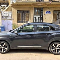 كونا 2018  1600 توربو  فول مواصفات  ماشيه 47 ميل  السعر 125  077152440...