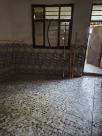 بيت بل شعب سوق الصبح المساحة 40 متر واقع حال 42متر رقم 07727395005