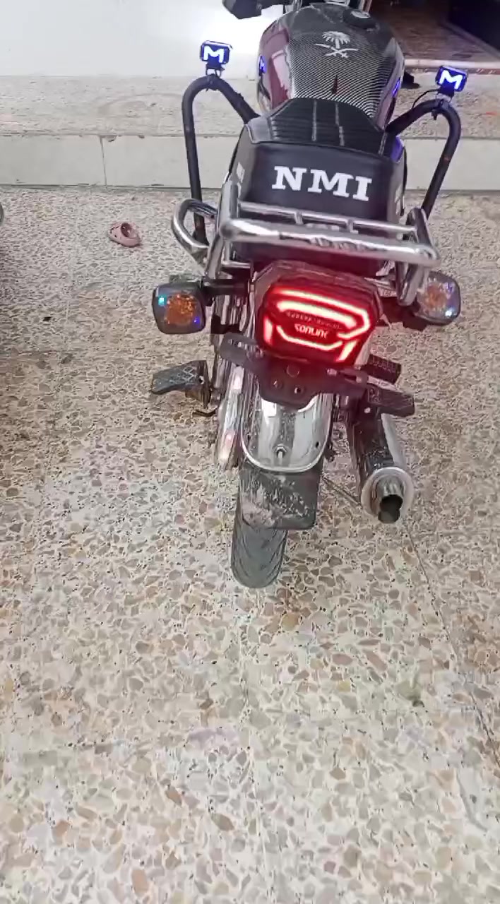 للبيع ايراني موديل ٢١ دراجه نضيفه ومرتبه محرك ما مفتوح فول لدراجه استفسار اكثر خاص او ***********
