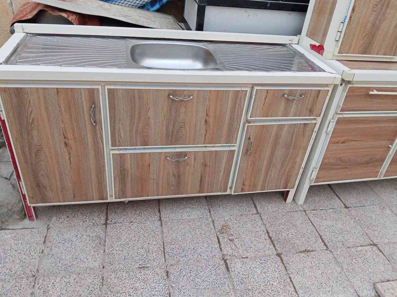 كاونتر 3قطع نضيف تزكام


**إذا كنت صاحب هذا الإعلان وتريد حذفه لأي سبب، رجاءا أرسل رسالة إلى الدعم الفني**