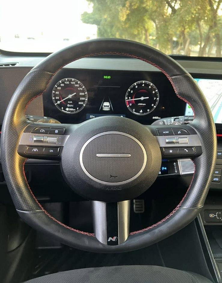 KONA N LINE 2025
لون ماروني 🖍️ 
سيارة فول عده فتحه 
سيارة رياضي محرك 1.6 تيربو وكير 8 نمر AT
ماشية 9 الاف بعدها زيرو 
حادثها اثنين بيبان السايق والوراه مبدلة واحد نفس اللون والثاني مصبوغ 
الرقم بغداد 
مكاني بغداد 
السعر 185 وبيها مجال 
للاستفسار  ***********
